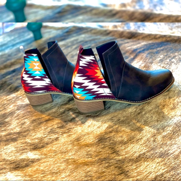 Leather Aztec Booties - Picture 7 of 10